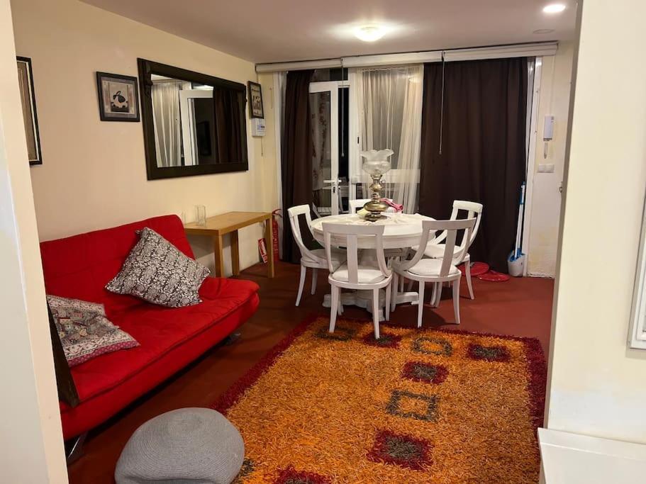 Apartamento Abierto Con Patio Matadepera Екстериор снимка