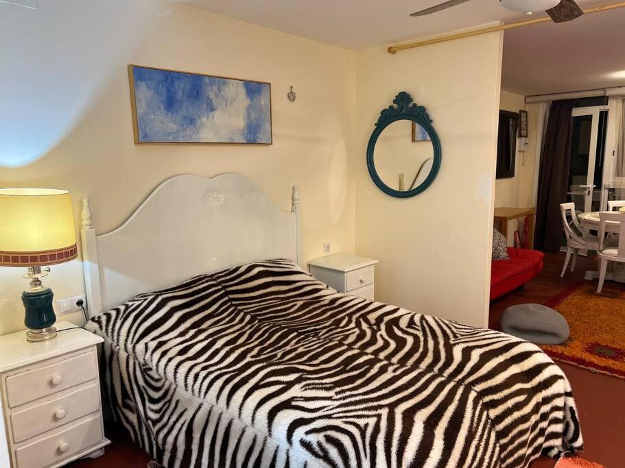 Apartamento Abierto Con Patio Matadepera Екстериор снимка